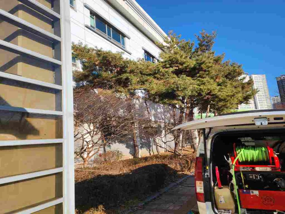 강남구 건물 외부 고압세척 작업